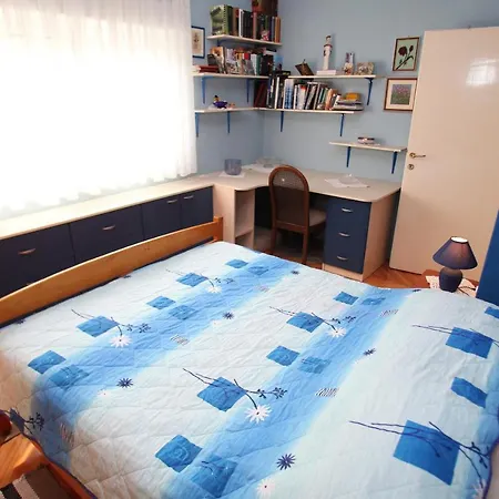 15011a Apartman Trogir